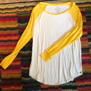 American Eagle long sleeved baseball tee